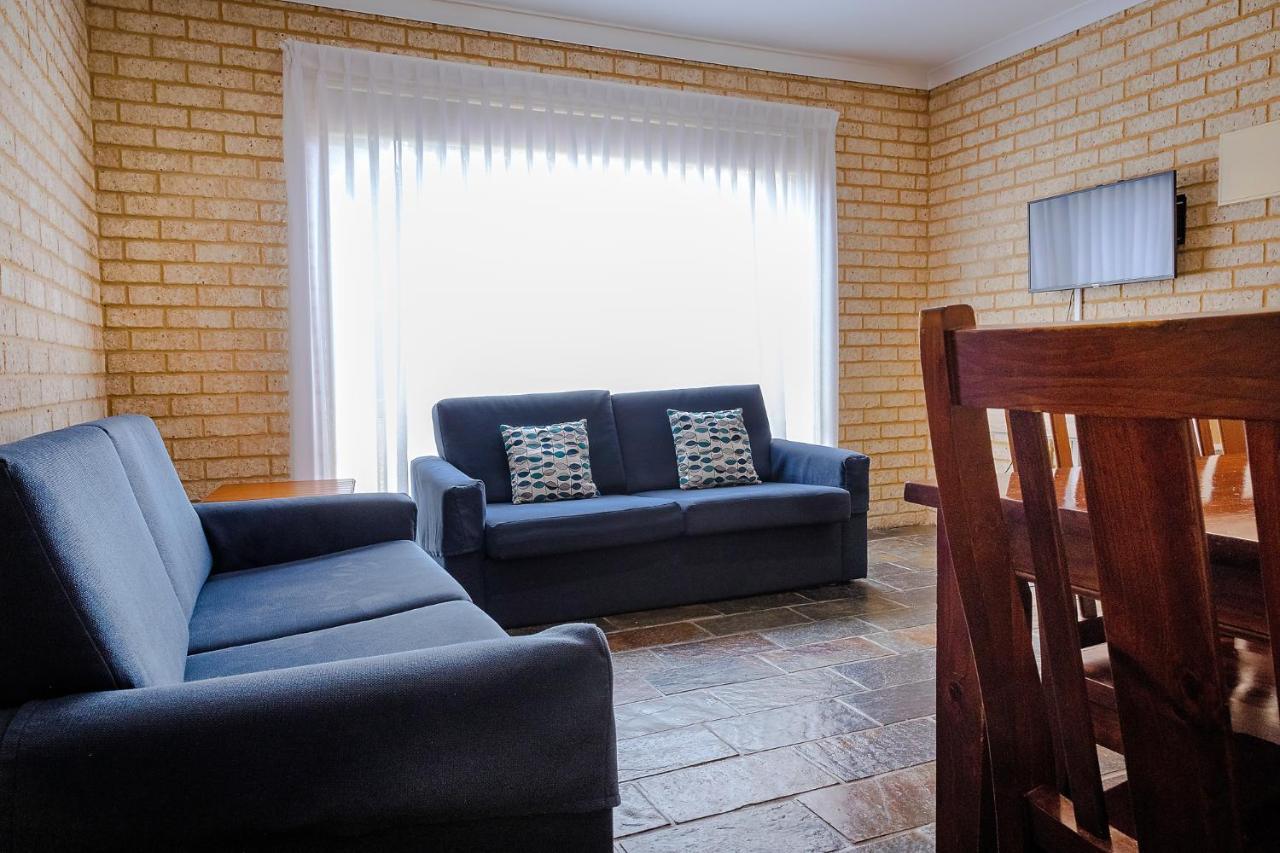 Busselton Villas&Glamping Village Exteriör bild