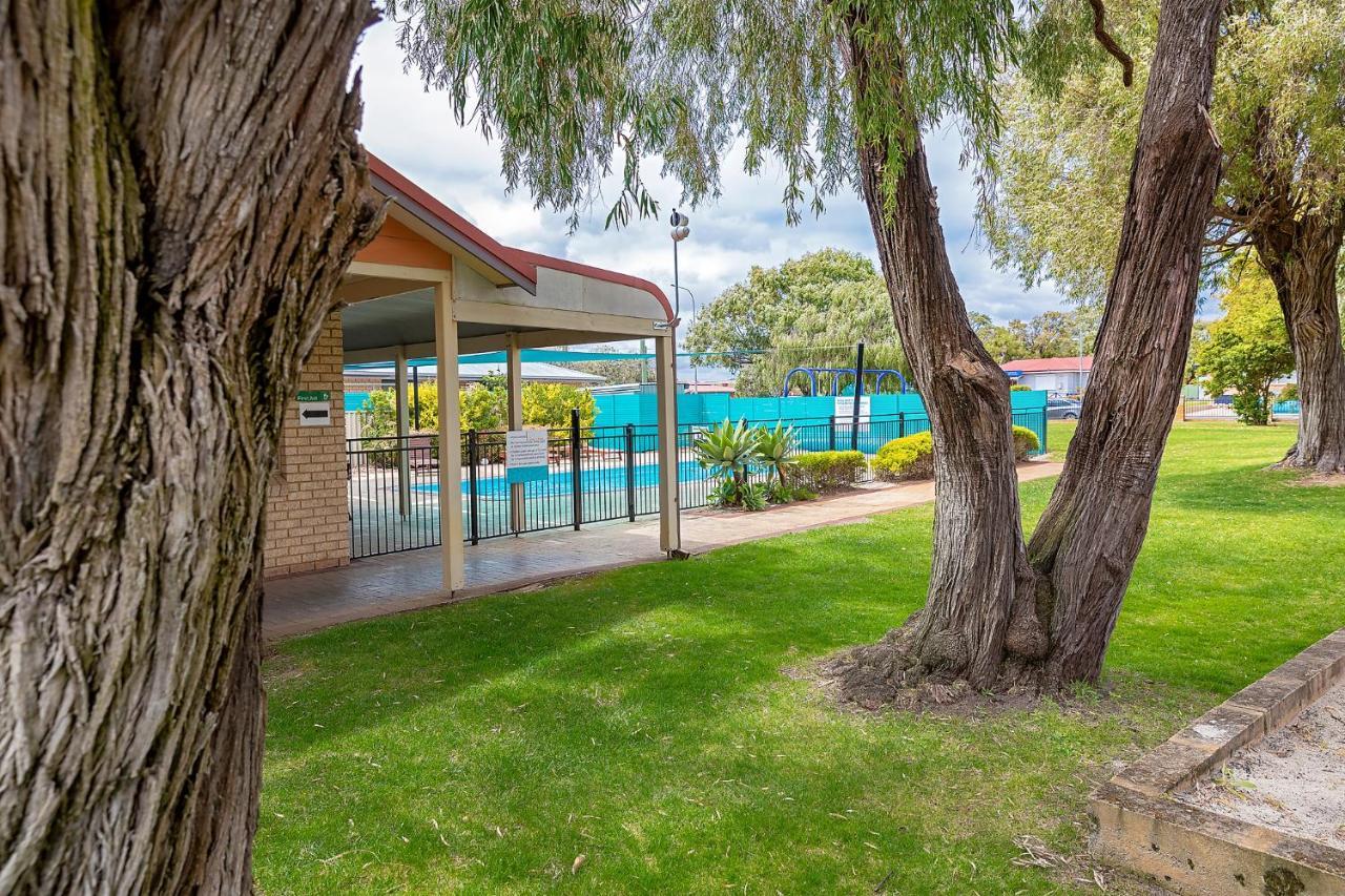 Busselton Villas&Glamping Village Exteriör bild