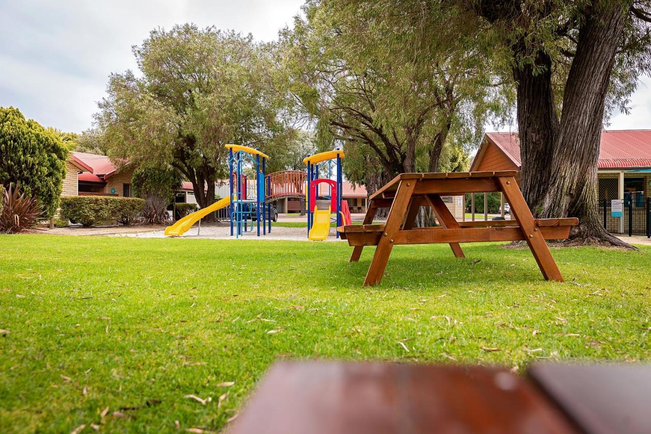 Busselton Villas&Glamping Village Exteriör bild